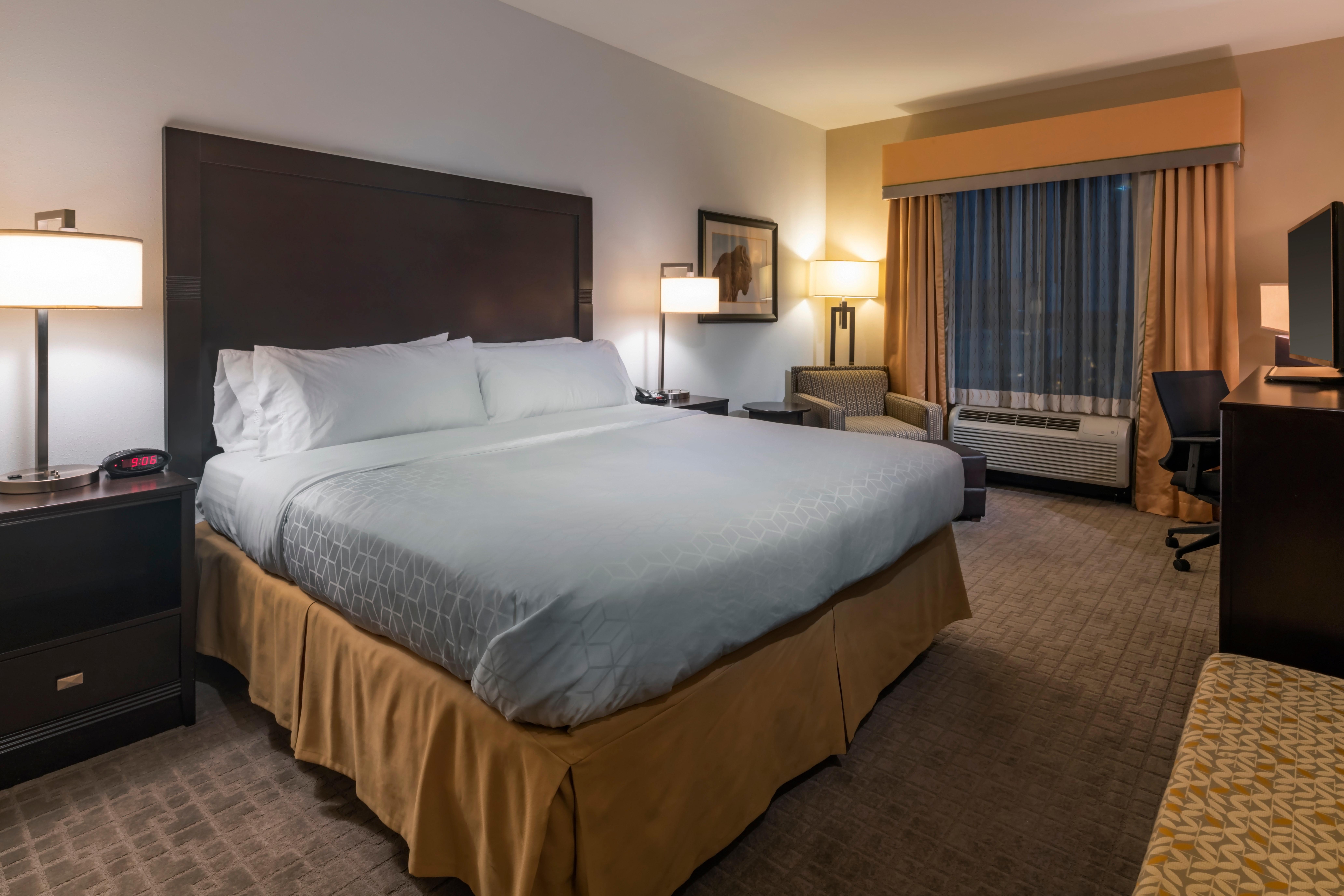 Holiday Inn Express Hays By Ihg Luaran gambar